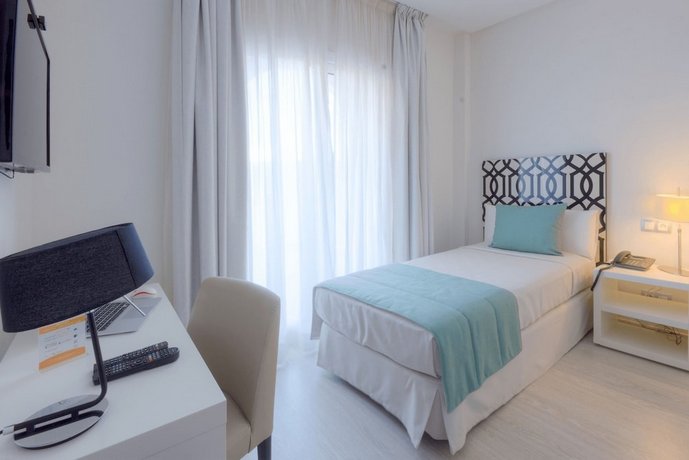 Hotel Al Mandari