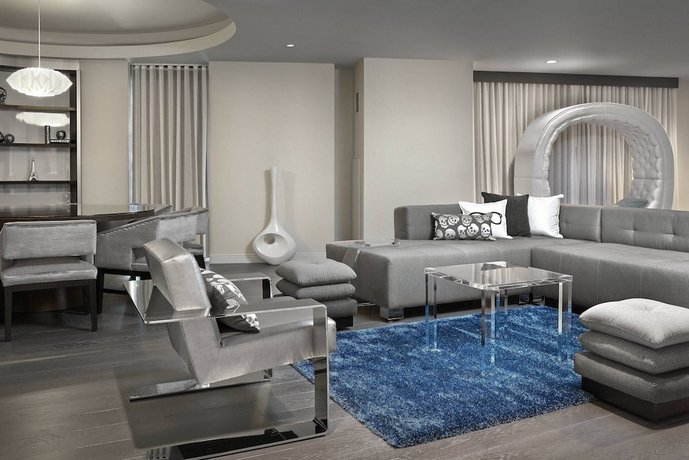 Renaissance Edmonton Airport Hotel