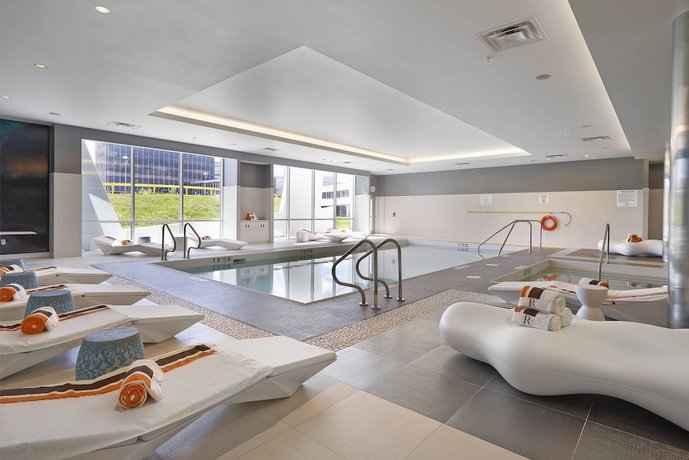 Renaissance Edmonton Airport Hotel