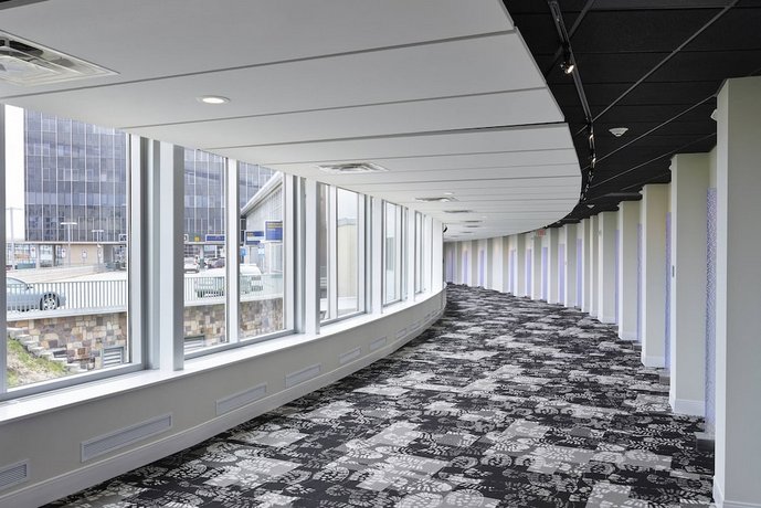 Renaissance Edmonton Airport Hotel