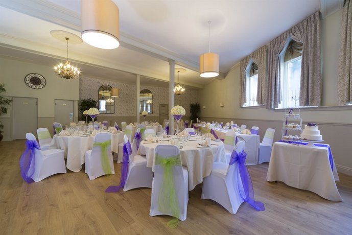 Best Western Limpley Stoke Hotel