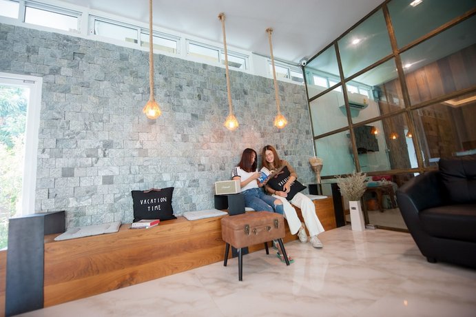 Jowa Hotel