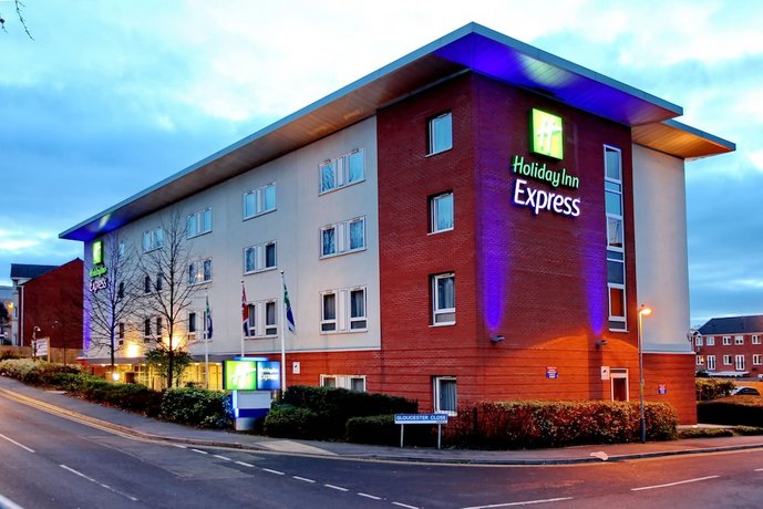 Holiday Inn Express Birmingham Redditch