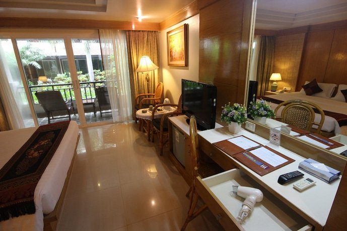 Phi Phi Banyan Villa