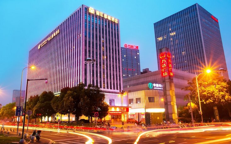 Metropolo Changzhou Dinosaur Park Xinbei Wanda Plaza Hotel