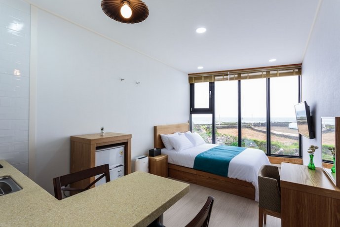 De Reve Jeju