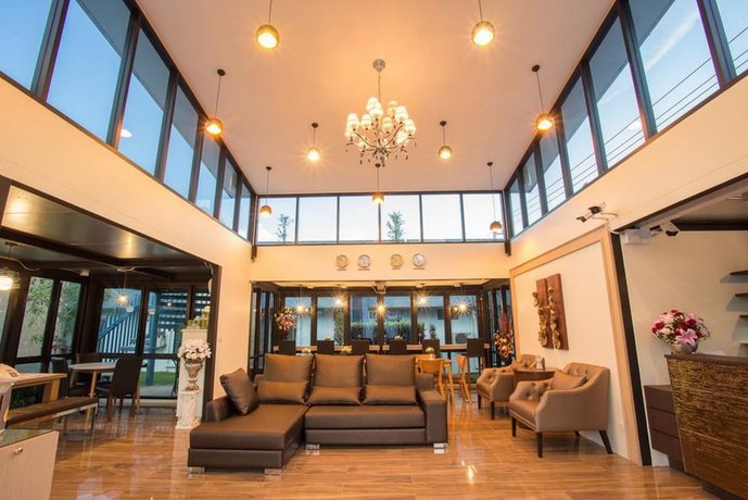 The Pine Golf & Lodge