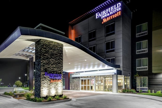 Fairfield Inn & Suites by Marriott Lansing at Eastwood Capital Region International Airport United States thumbnail