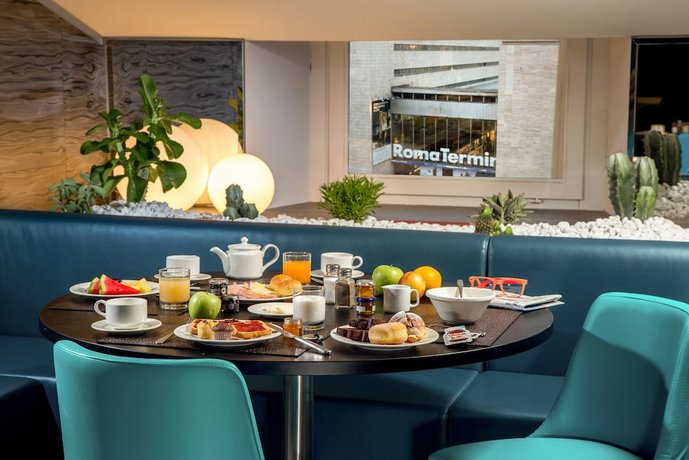 Bar_Restaurant
