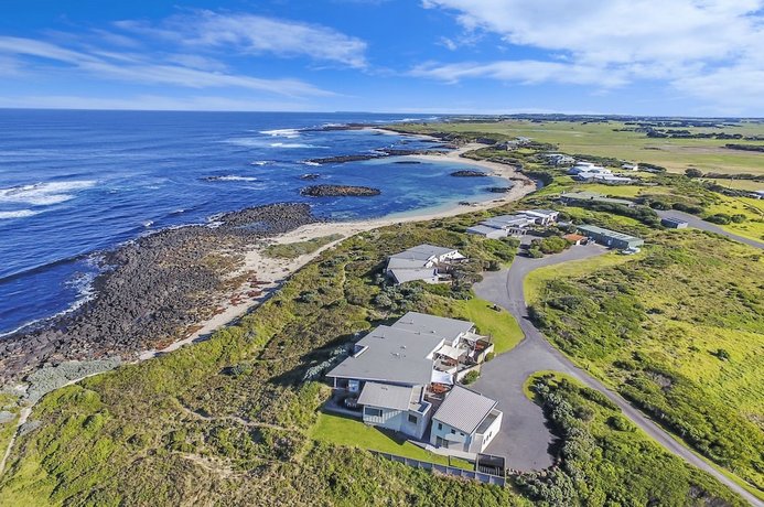 Photo: Hearn's Beachside Villas Photo: Hearn's Beachside Villas