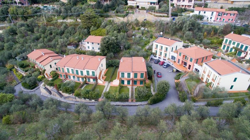 Baia Blu RTA Residence