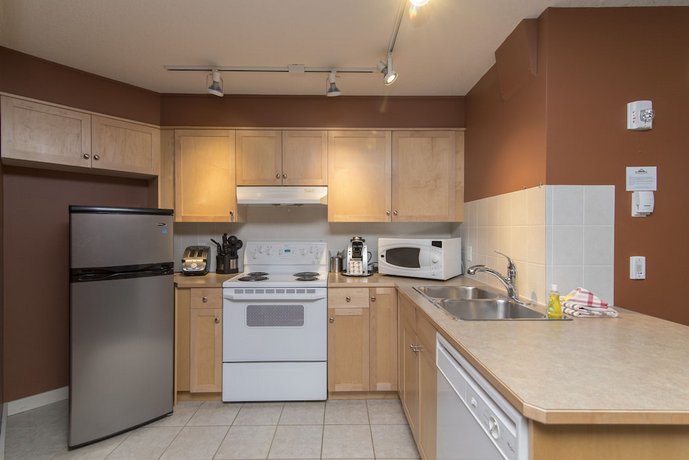 Windtower Lodge & Suites