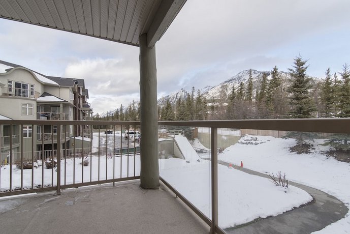 Windtower Lodge & Suites