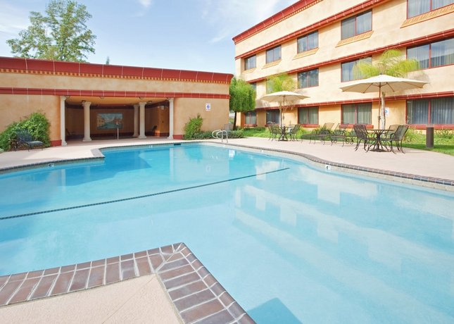 Holiday Inn Rancho Cordova - Northeast Sacramento