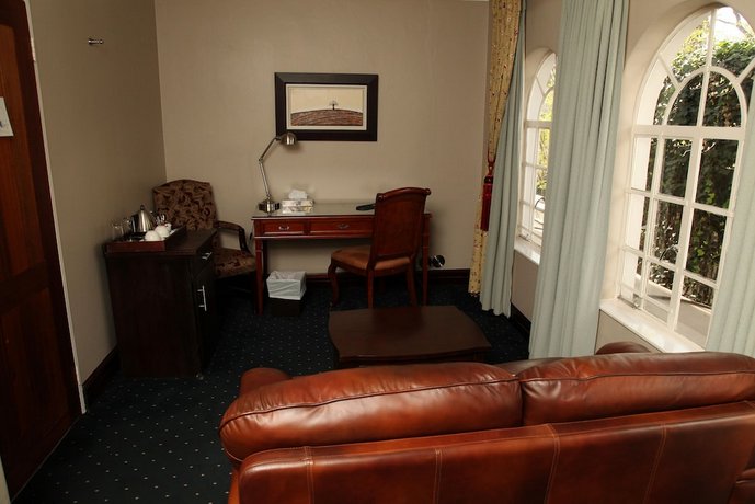The Village Ridge Boutique Hotel