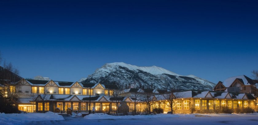 Coast Canmore Hotel & Conference Centre