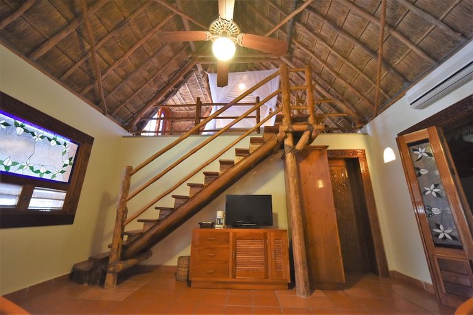 The Lodge at Chichen Itza
