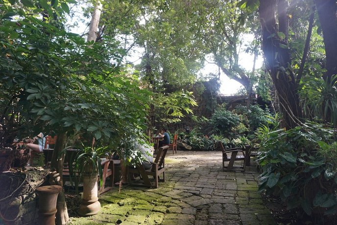Phor Liang Meun Terracotta Arts Hotel