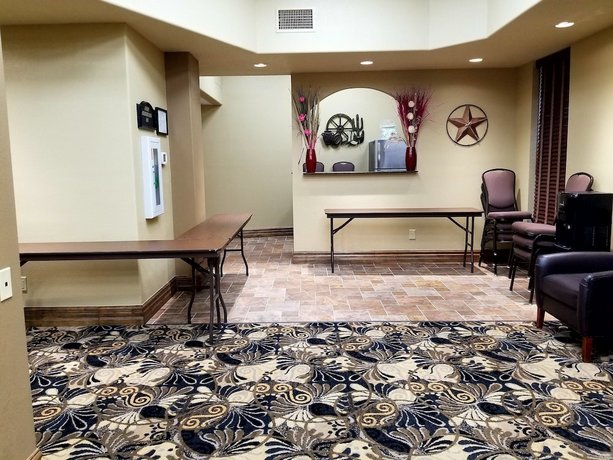 Candlewood Suites San Antonio Downtown