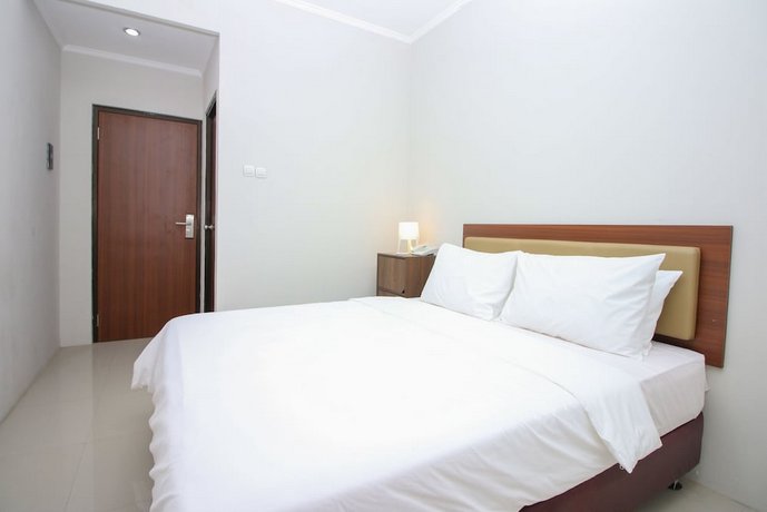 ZEN Rooms Uptown Residence Syariah