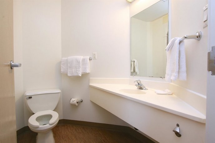 Motel 6 Burlington - Colchester