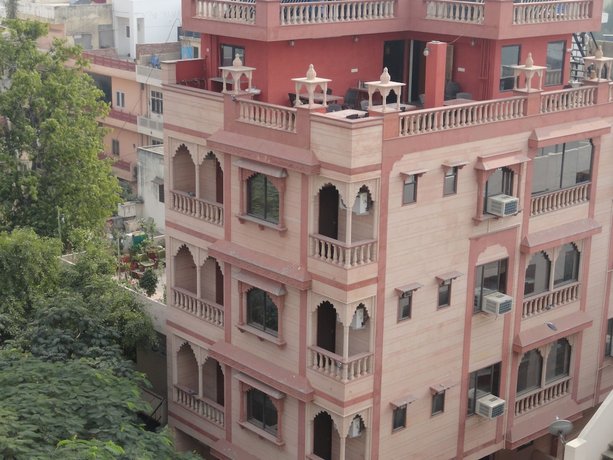 Hotel Miraya