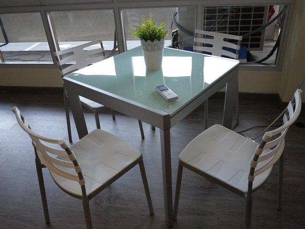 La Portuguesa Apartments
