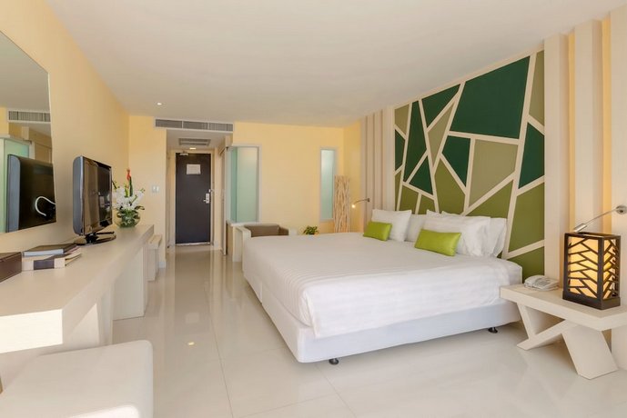 Andaman Embrace Patong