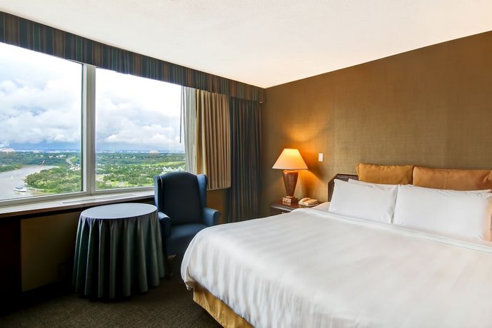 Chateau Lacombe Hotel