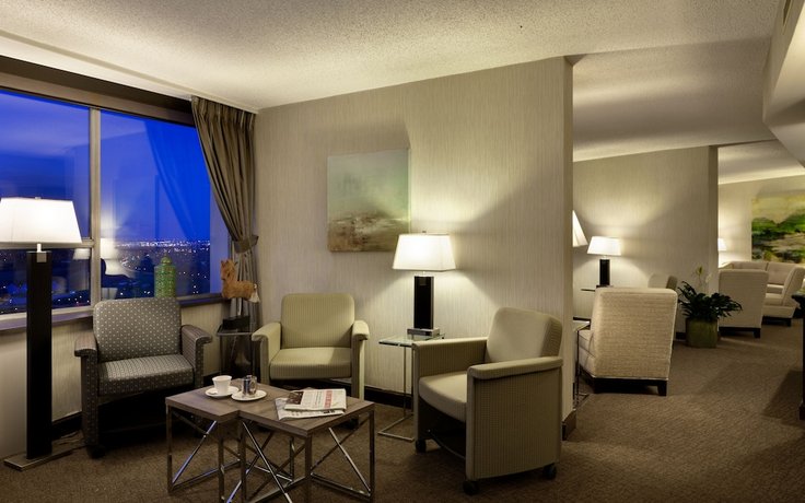 Chateau Lacombe Hotel
