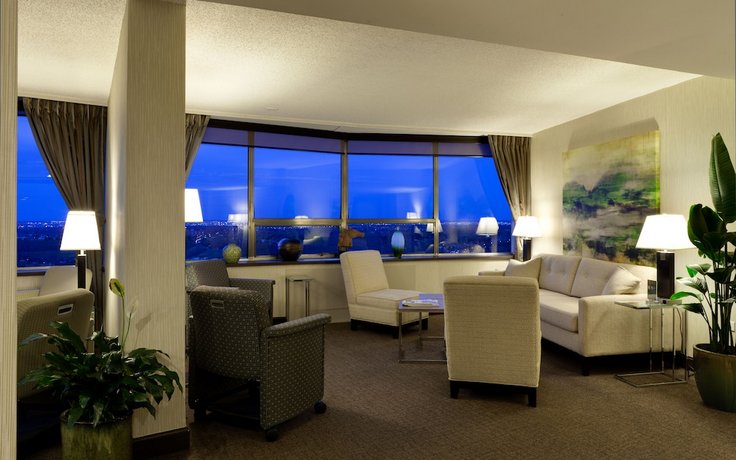 Chateau Lacombe Hotel