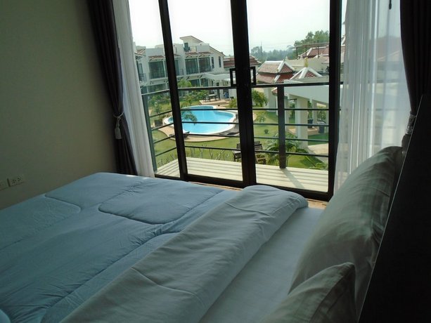 Sunrise Villa Resort 