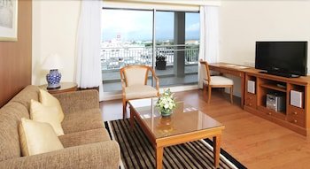 Kameo Grand Hotel & Serviced Apartment Rayong