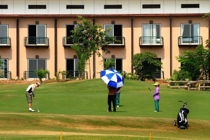 Chiangmai Inthanon Golf and Natural Resort