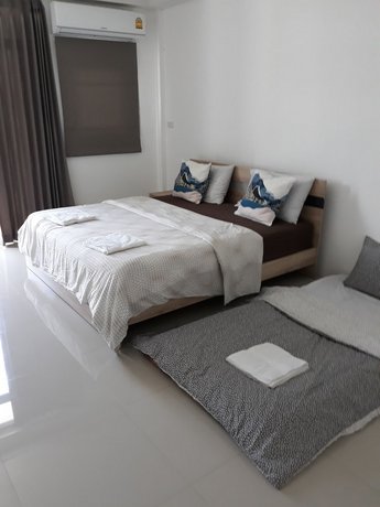Sukhumvit 50 hostel