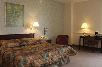 The Marlborough Hotel