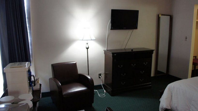 The Marlborough Hotel