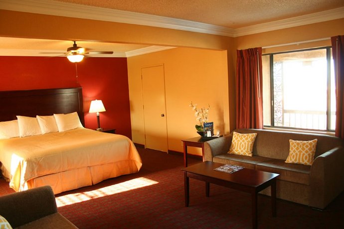 Pacific Inn and Suites