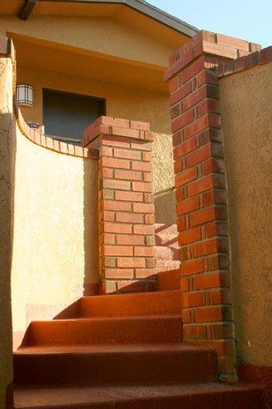 Pacific Inn and Suites