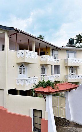Blue Eyes Inn