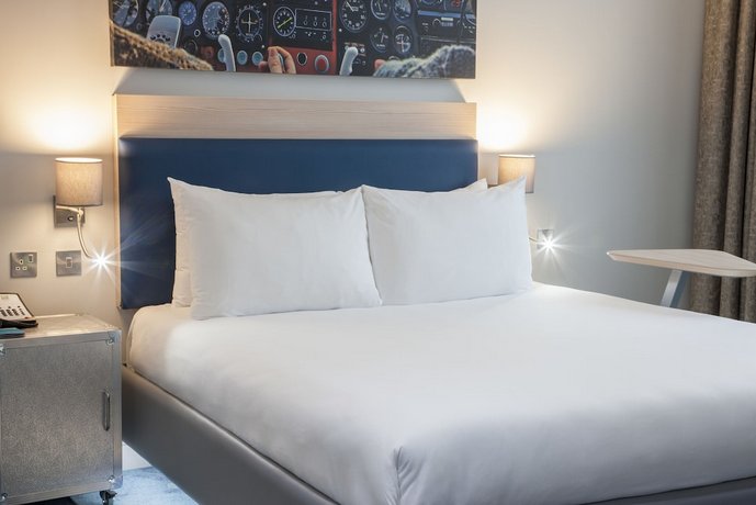 ibis Styles London Heathrow Airport