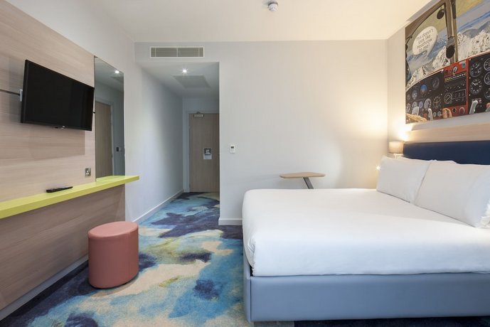 ibis Styles London Heathrow Airport