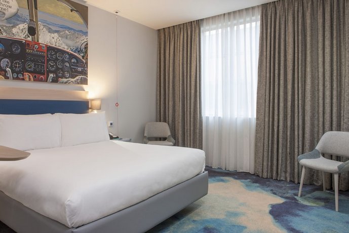 ibis Styles London Heathrow Airport