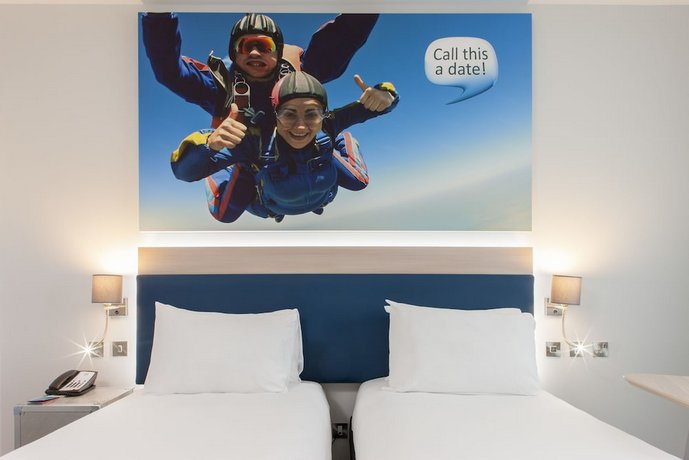 ibis Styles London Heathrow Airport