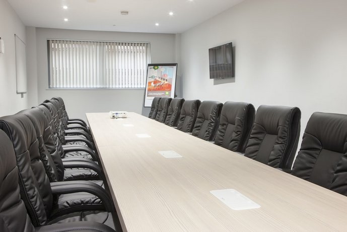 ibis Styles London Heathrow Airport