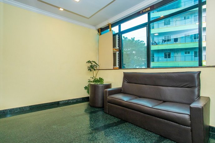 OYO 5641 Hotel Corporate Park Inn