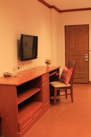 V Residence Hotel