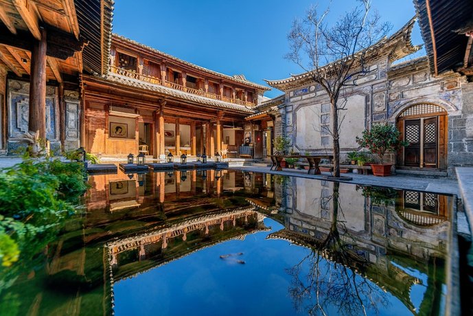 MY Hotel Dali Monument of Shih-tsu Taking Over Yunnan China thumbnail