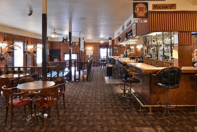 Canada's Best Value Inn - Downtown Hotel Dawson City