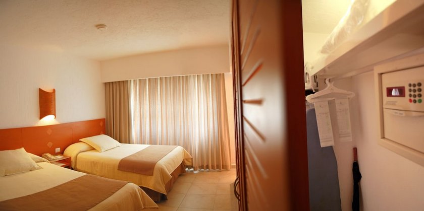 Laguna Suites Golf + Spa